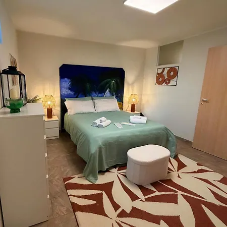 Bianca, Maggiore, Parco Privato Esclusivo Apartmán Dormelletto